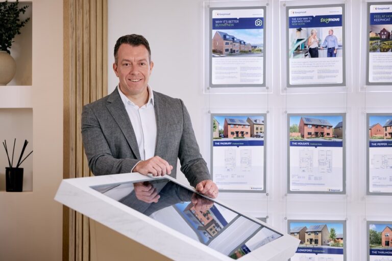 Ian Hoad, Chief Executive Officer