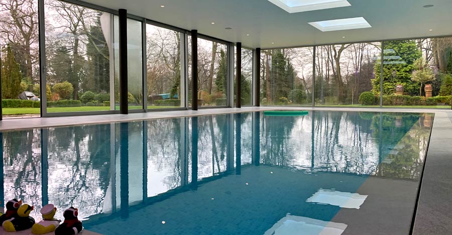 Horsley Townsend Project - Glazed pool hall