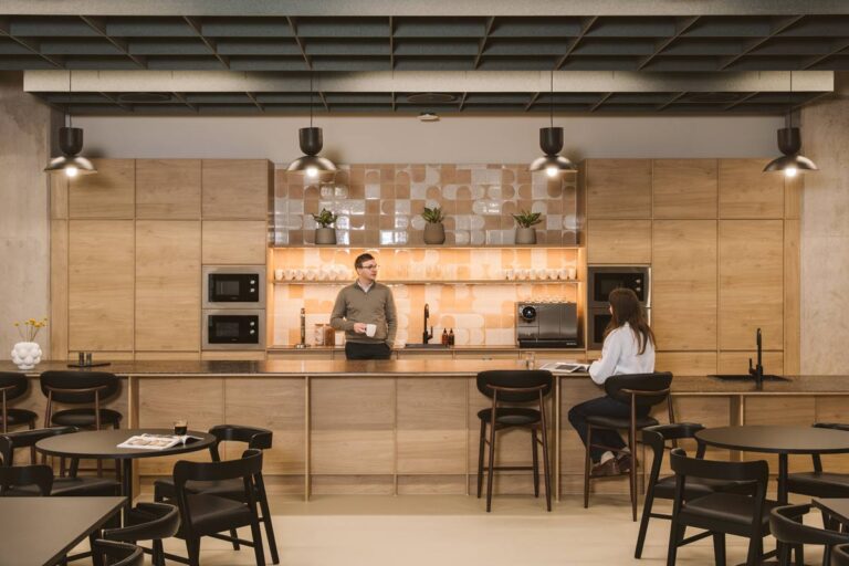 OP reimagines CBRE’s workspace at 3 Chamberlain Square, Birmingham.
