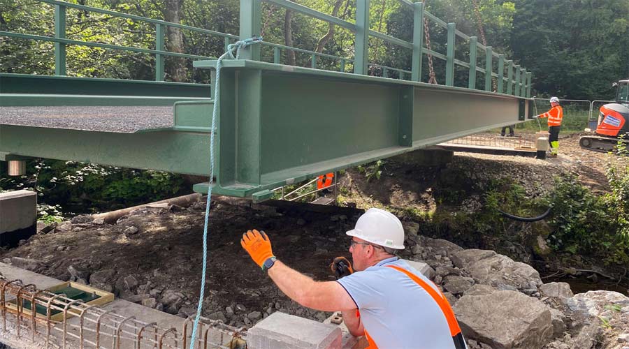 Mortlach Bridge - New 26-tonne carriageway bridge installation, reinstating vehicle access within the distillery grounds.