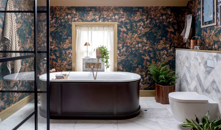 Woodhouse & Law Interior & Garden Design Compulsory Photography Credits Woodhouse & Law Interior DesignBespoke Wallpaper By Divine SavagesPhotography Emma LewisStyling Caroline Davis