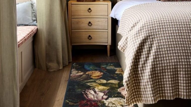 Hug Rug