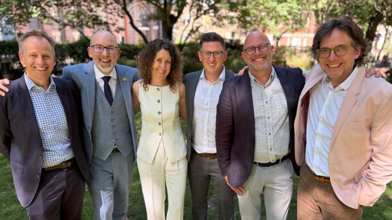 Andrew Munton, Peter Leonard, Shelley Dix, Chris Ellis, Colin James, Xavier Brice