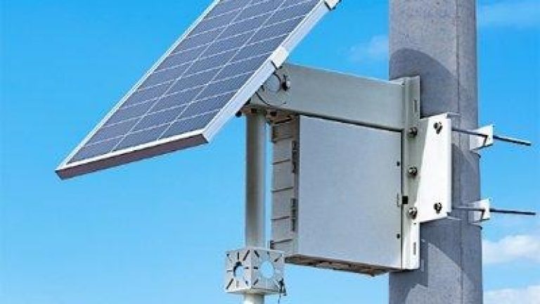 Milesight-4G-Solar-Powered-Camera-2